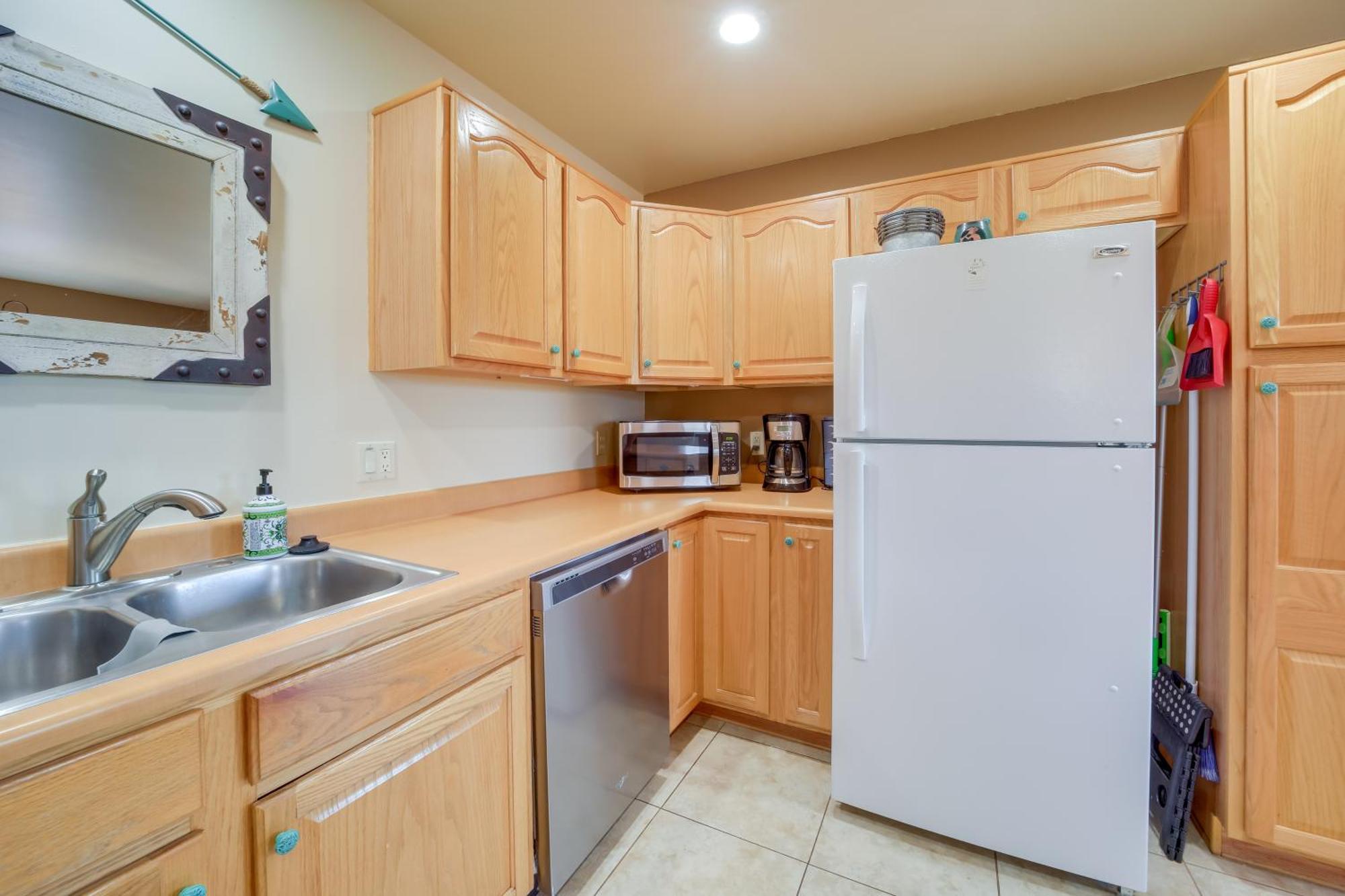 Red Rock Retreat With Patio 3 Mi To Downtown Sedona Villa Bagian luar foto