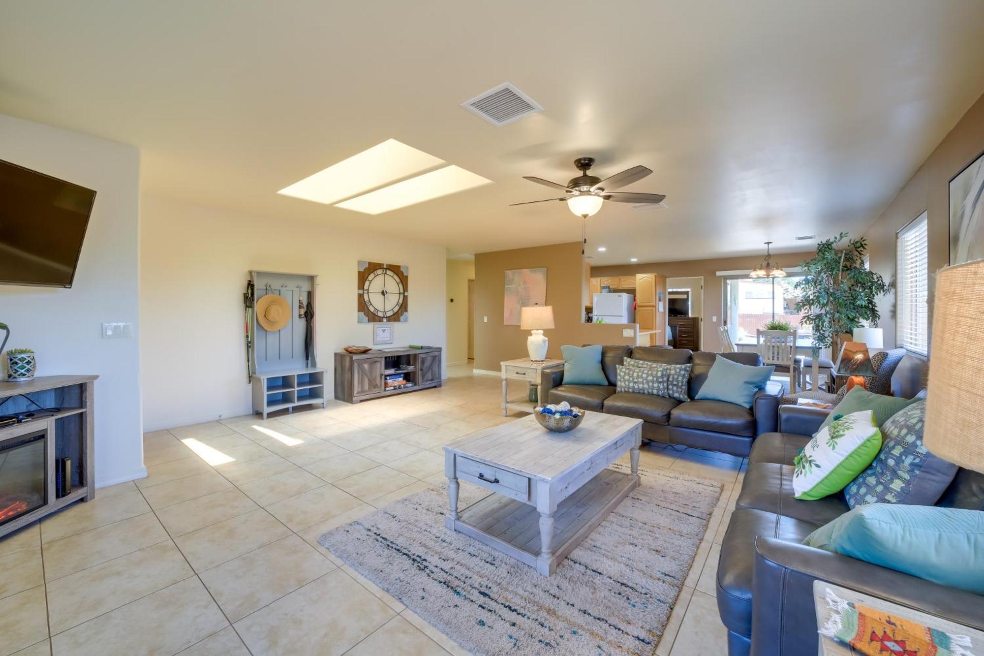 Red Rock Retreat With Patio 3 Mi To Downtown Sedona Villa Bagian luar foto