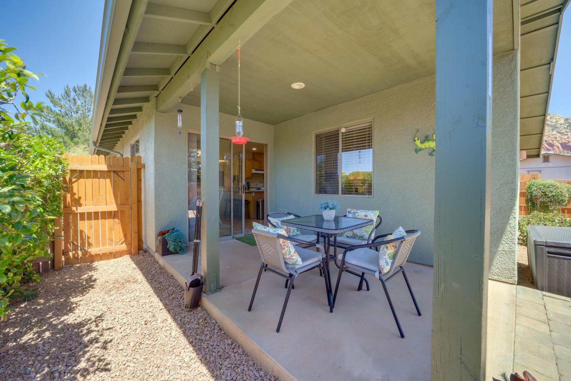 Red Rock Retreat With Patio 3 Mi To Downtown Sedona Villa Bagian luar foto