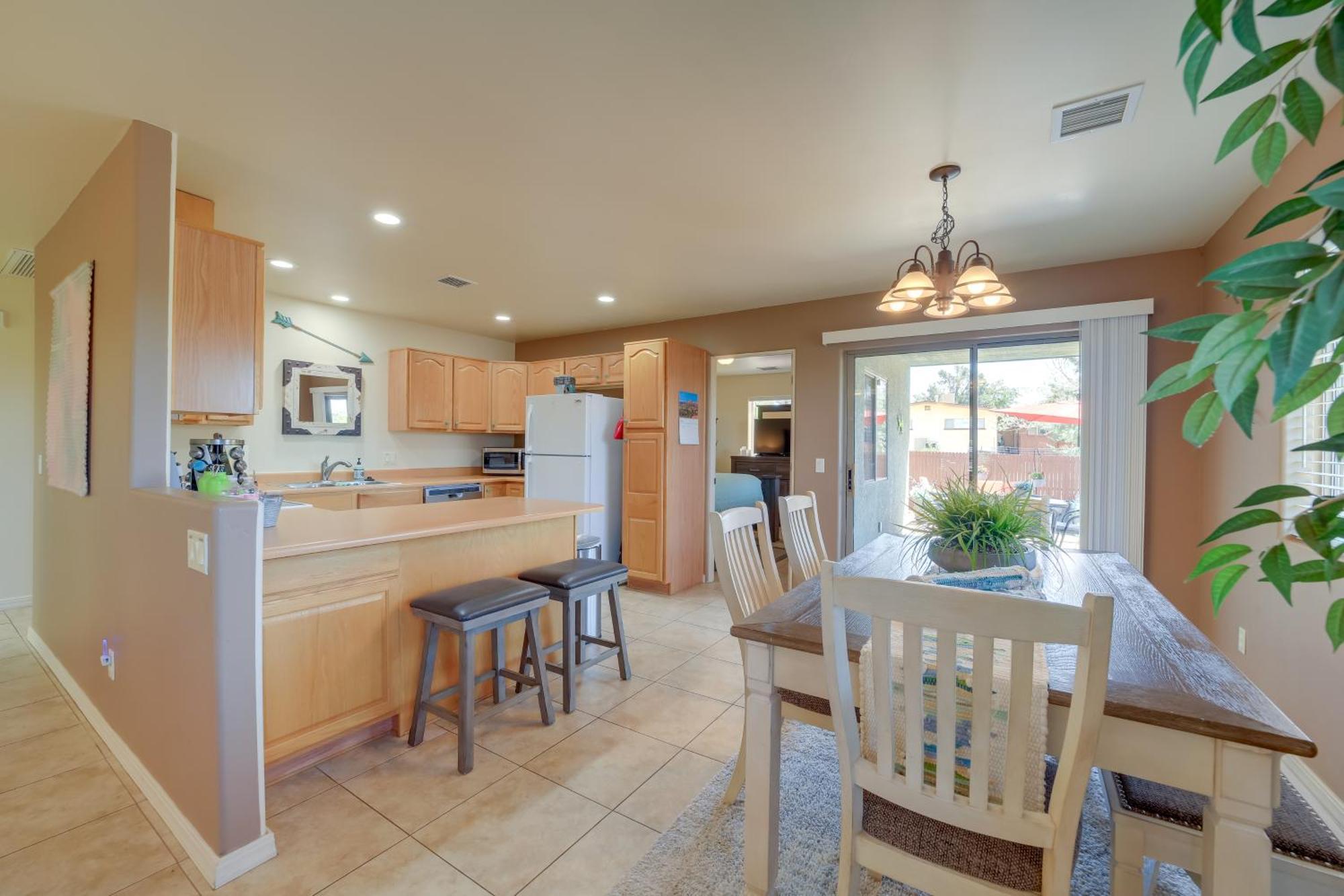 Red Rock Retreat With Patio 3 Mi To Downtown Sedona Villa Bagian luar foto