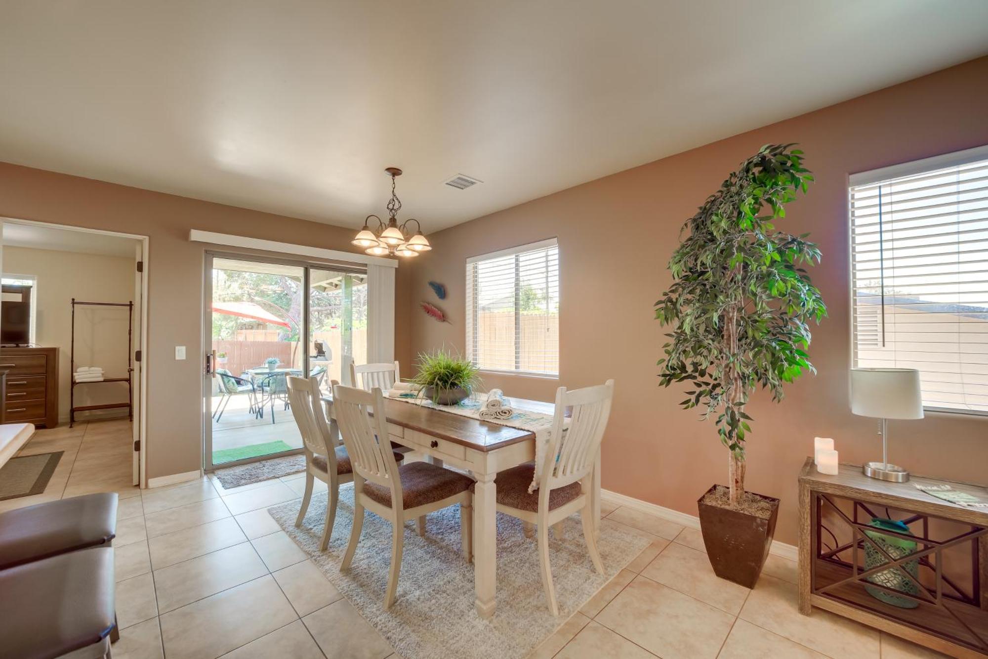 Red Rock Retreat With Patio 3 Mi To Downtown Sedona Villa Bagian luar foto